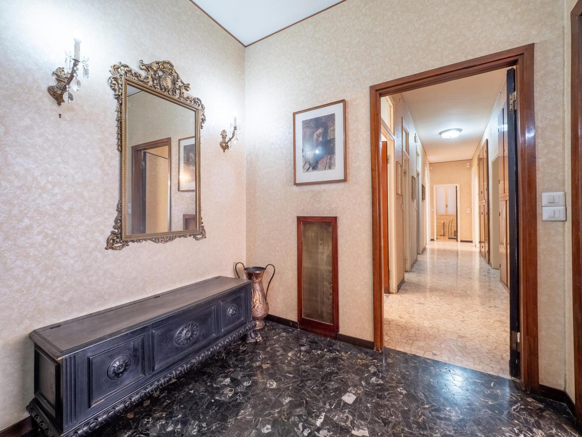 Appartamento Da Enzo Milano Centro エクステリア 写真
